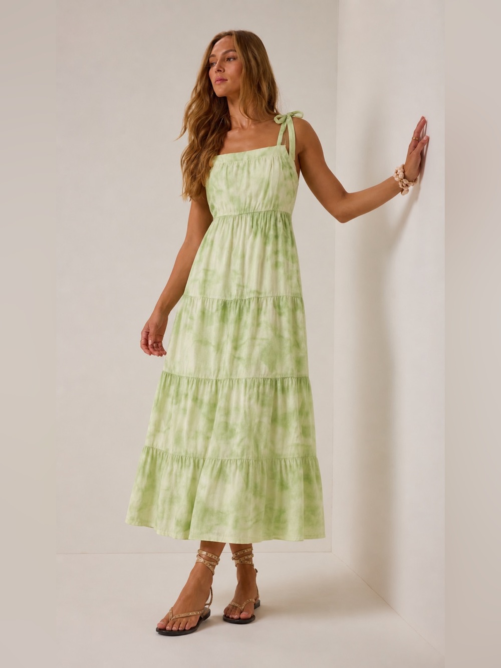 Line and Dot Palm Green Tie-Dye Tiered Maxi Dress Sz. M